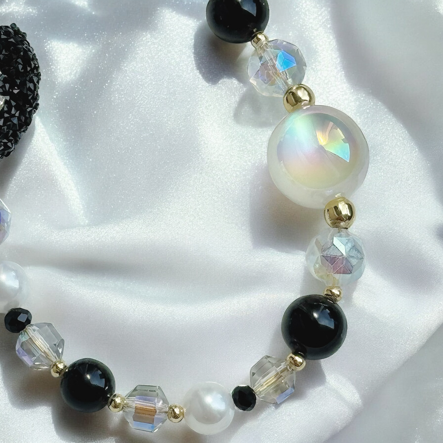 V2 Sugar Coco in Black Obsidian and Faux Pearl