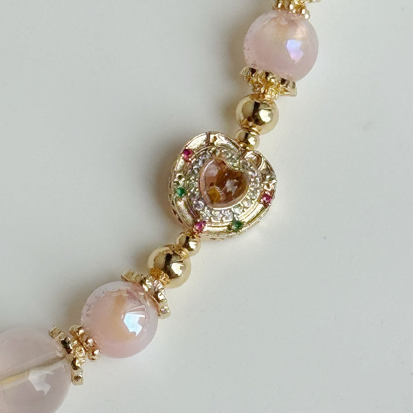[Mini: 13cm] Beary Hearty in Clear Rose Quartz