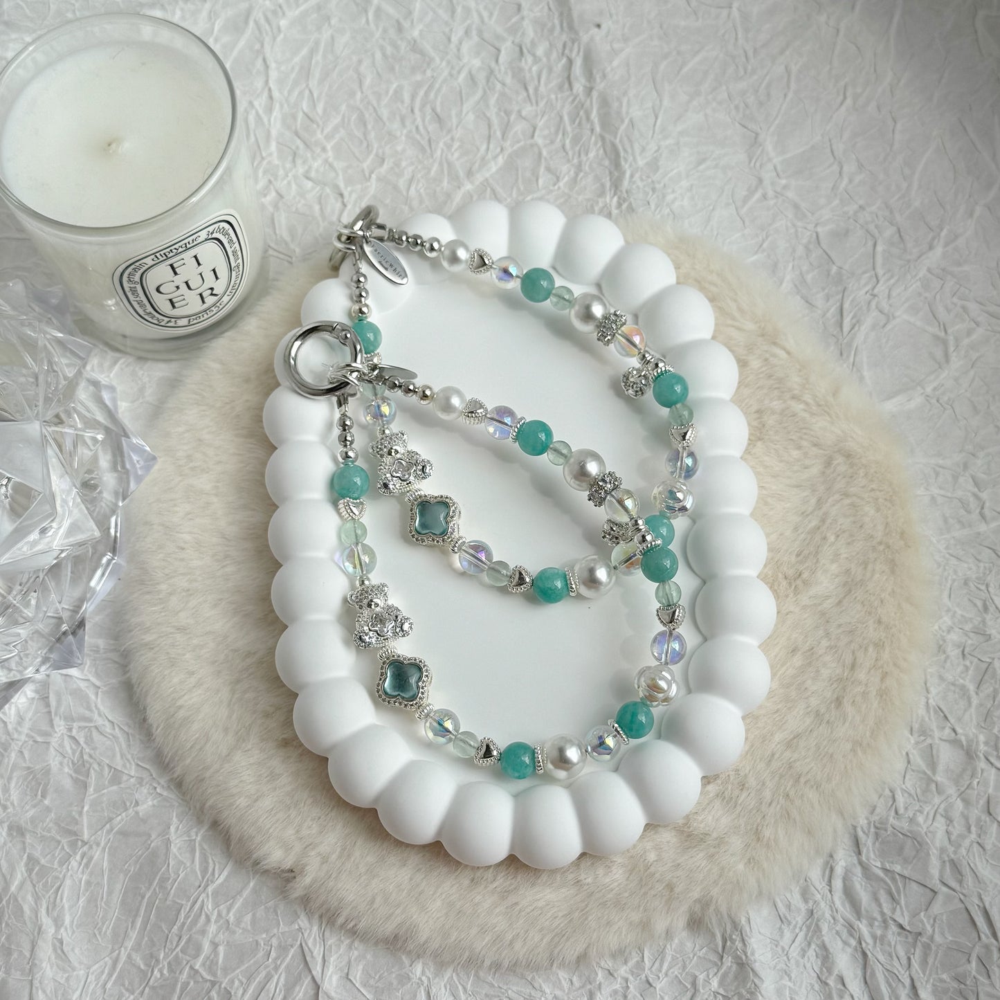 [Mini:13cm] Merry Bear in Amazonite, Green Fluorite & White Faux Pearl