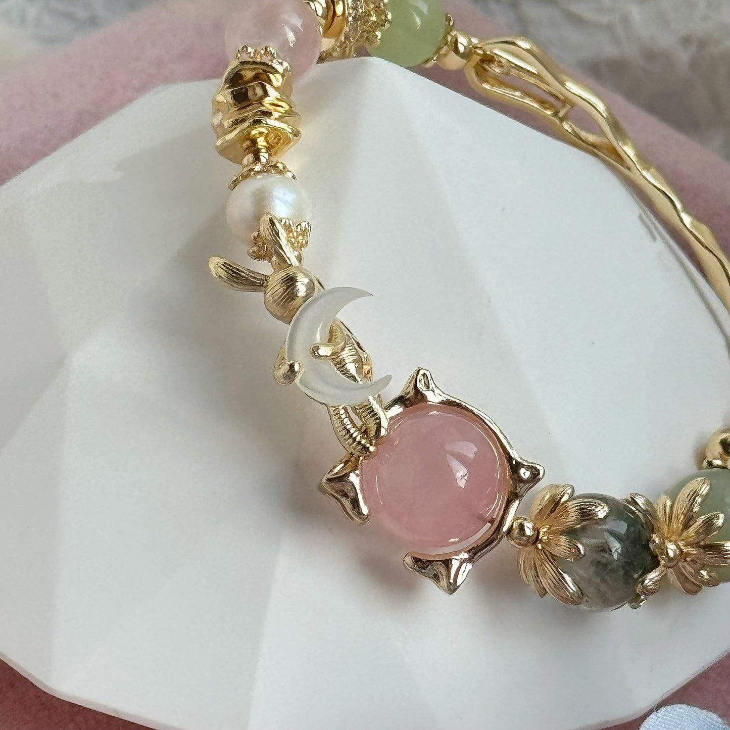 Bunny Eclipse in Rose Quartz, Green Phantom Quartz, Green Chalcedony, Freshwater Pearl, Mother of Pearl [WS: 14cm or 15cm]