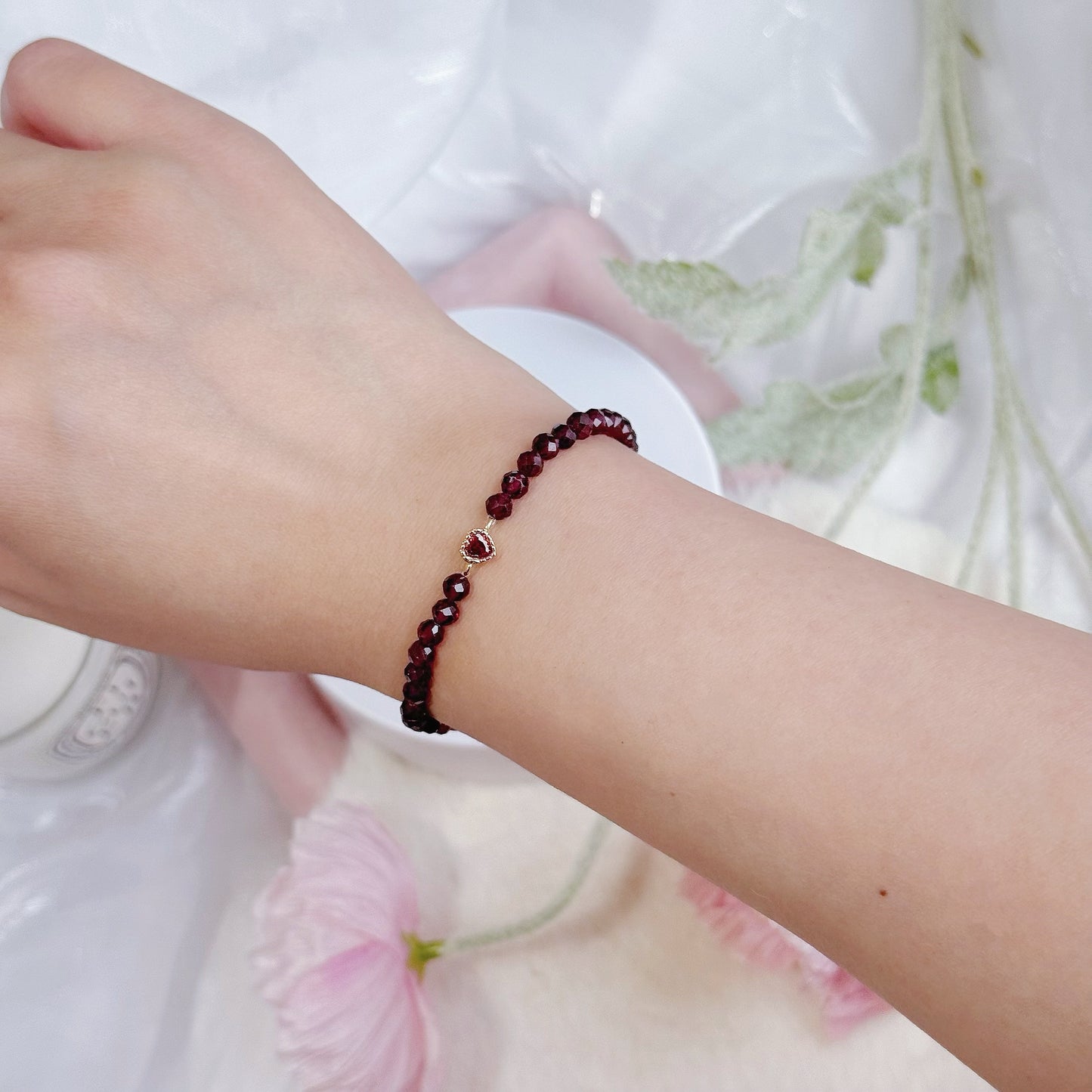 CHARLOTTE in Faceted Garnet [WS: 13-17CM]