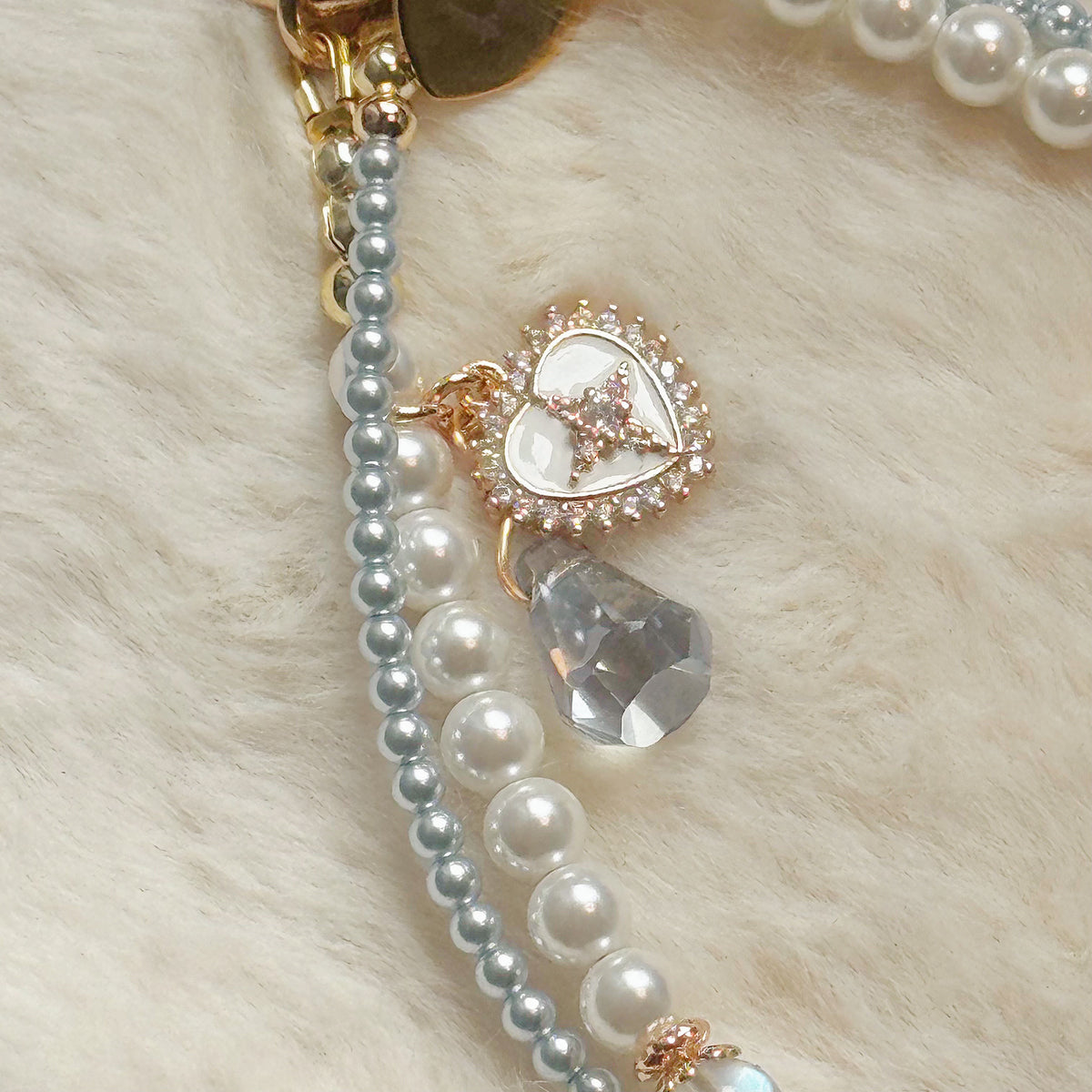 [Mini:13cm] ANASTASIA in Blue Sheen Moonstone & White/Babyblue Faux Pearls