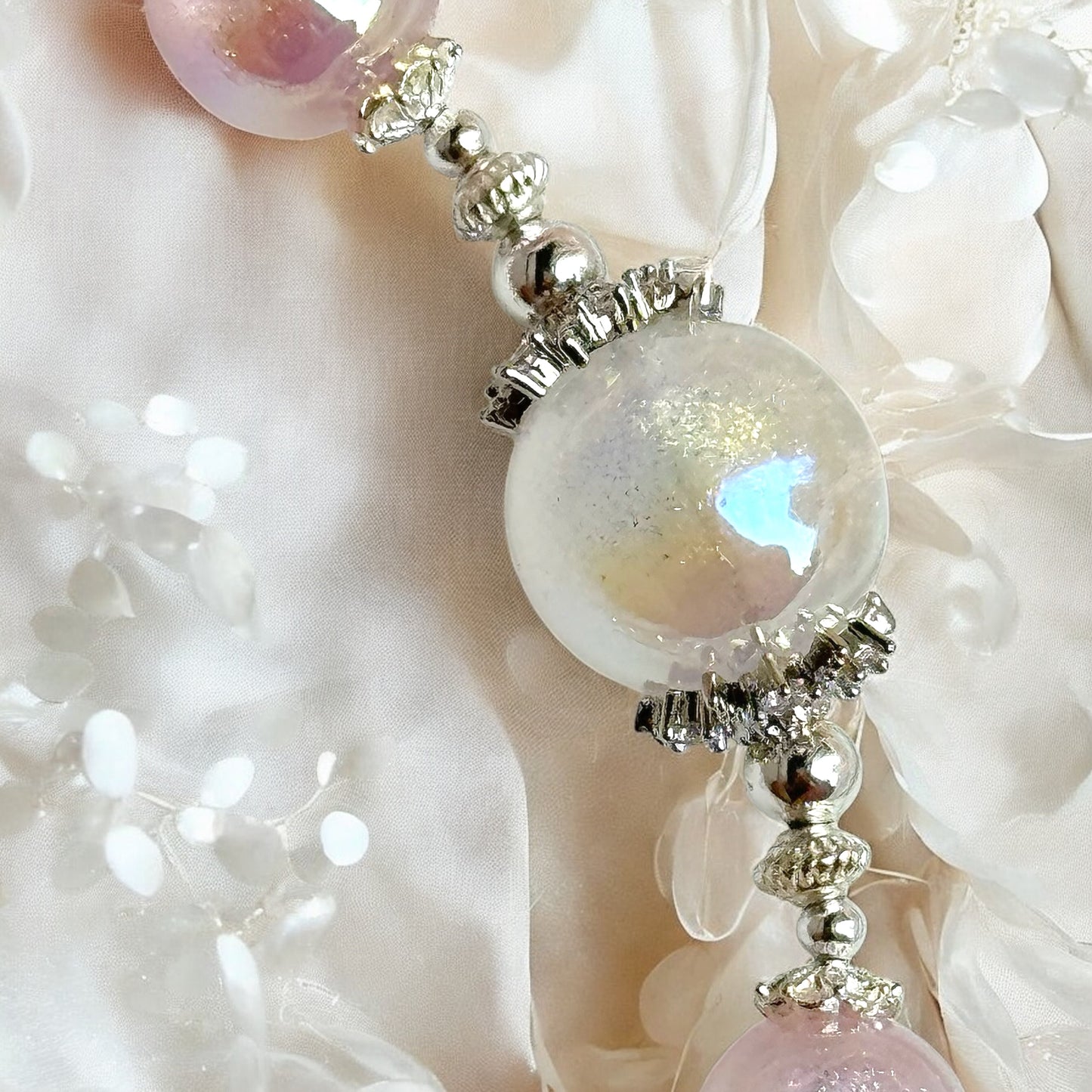 [Mini 13cm] Princess Avery in Faux Pearls, Acrylics, Zircon