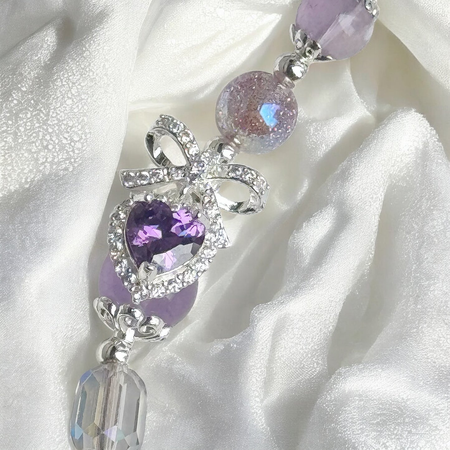 [Mini: 13cm] Wisteria in Lavender Amethyst & Clear Quartz
