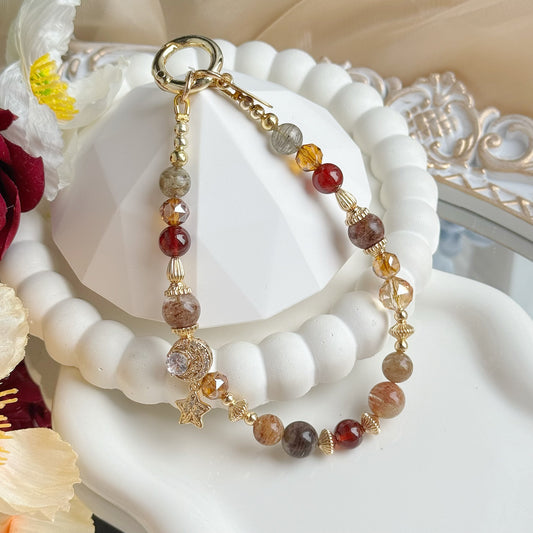 [Mini: 13cm] Emberly in Thousand Layers Garden Quartz & Garnet