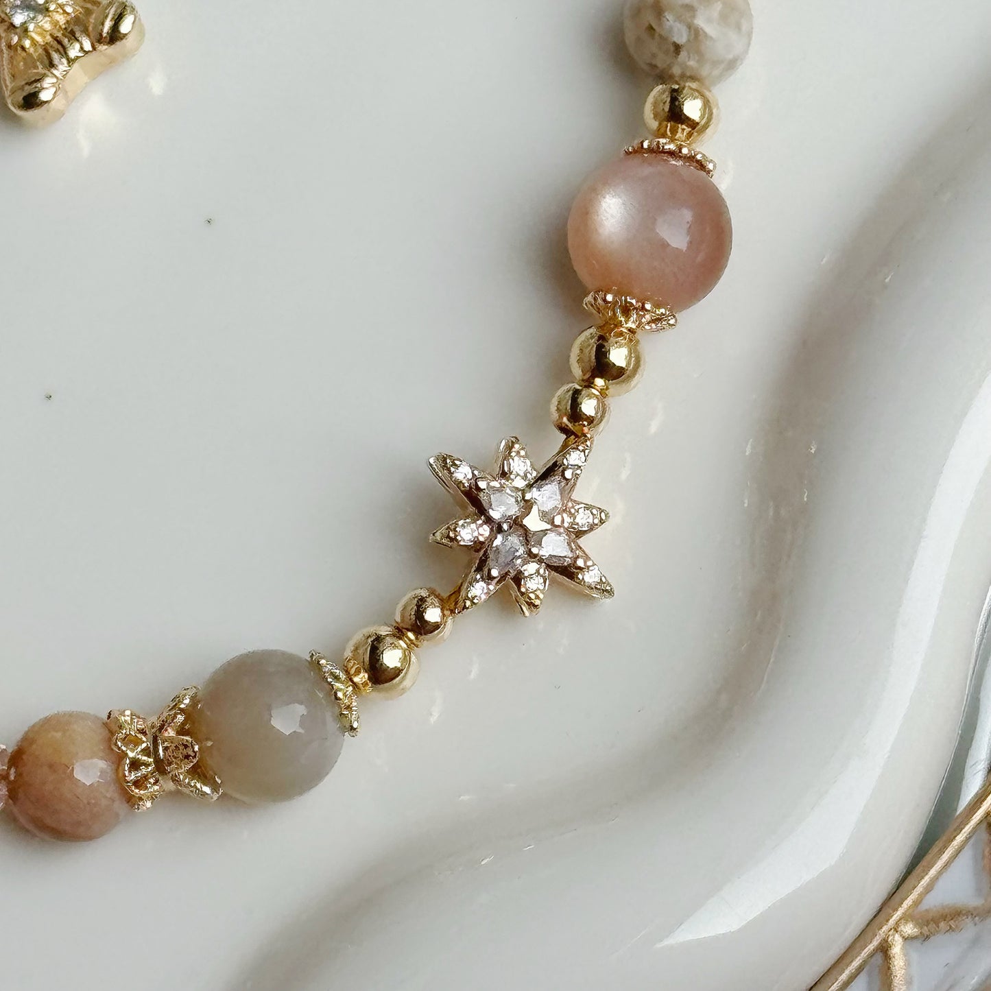 [Mini: 13cm] Peachlight Bunny in Peach Moonstone, Milk Tea Moonstone & Coral Jade