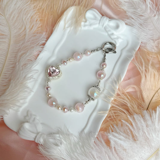 [Mini 13cm] Princess Avery in Faux Pearls, Acrylics, Zircon