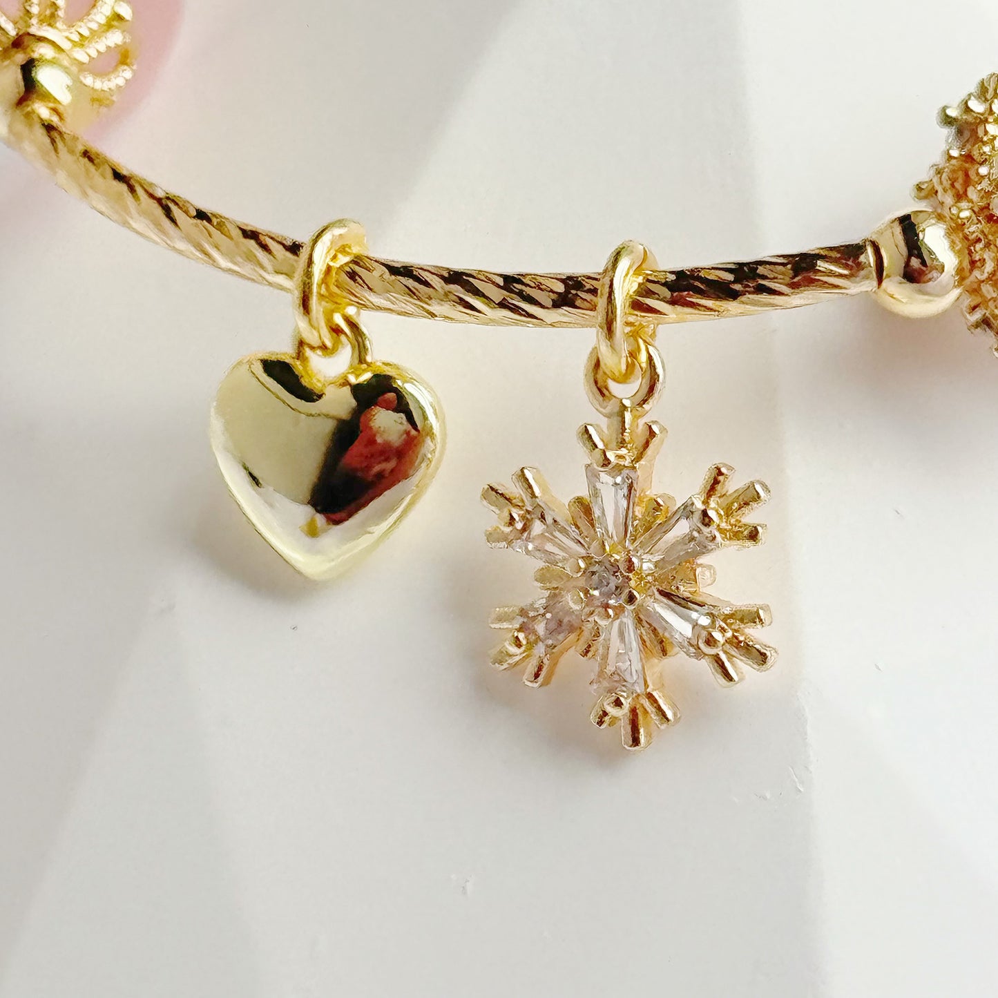 DIANA in Pink Snowflake Phantom & Madagascar Rose Quartz [ WS: 14.5 - 15cm]