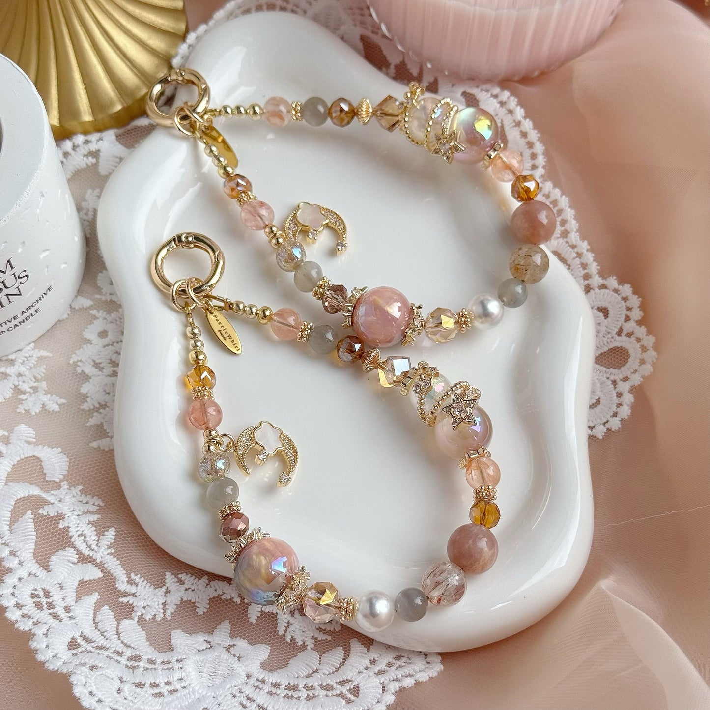 [Mini: 13.5cm] Nightshine in Red Gum Flower, Sunstone, Grey Moonstone & Black-Gold Super Seven