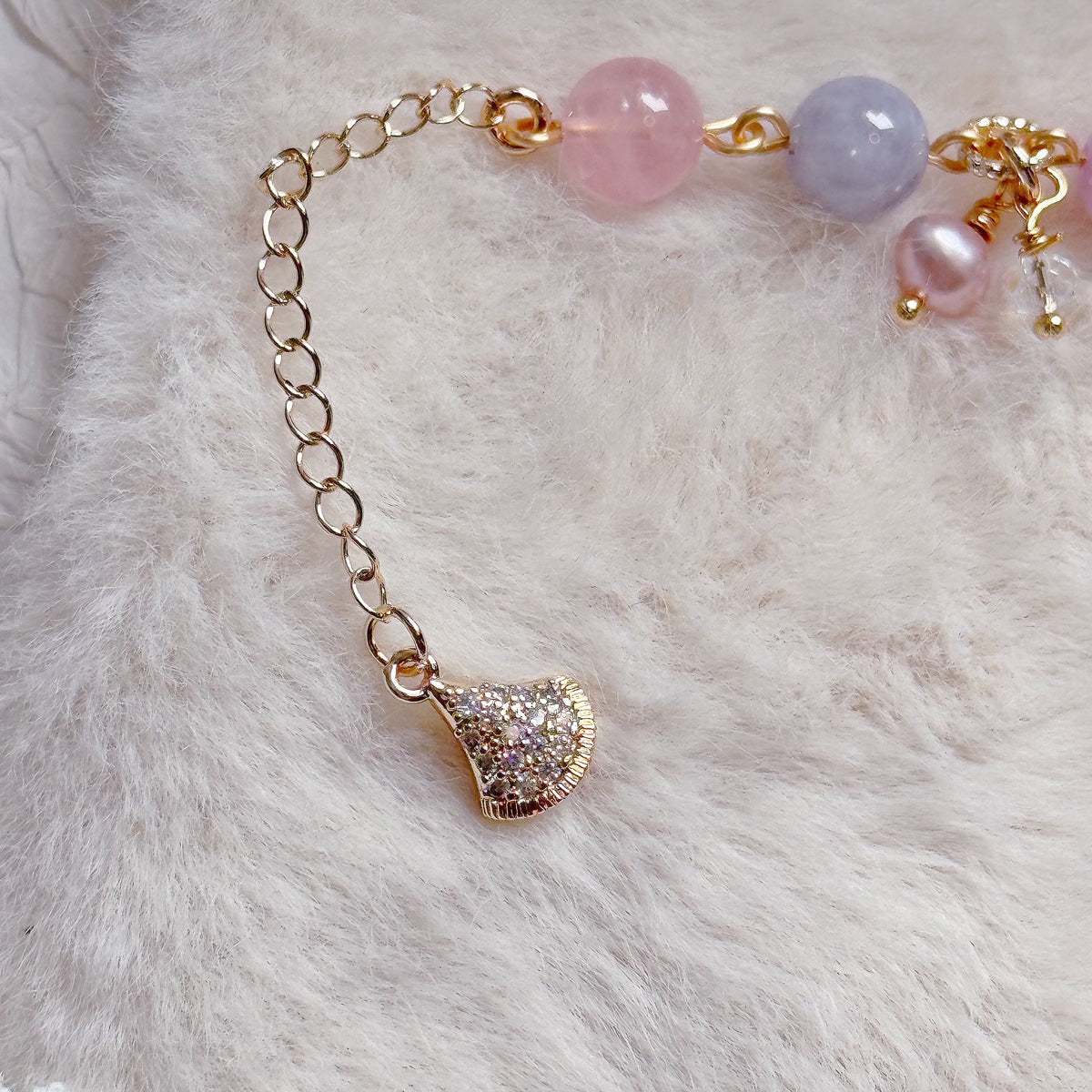 [WS: 14-18cm] OCEAN HUES in Aquamarine, Kunzite, Blue Rose Quartz, Rose Quartz, Pink Lepidolite, Lavender Amethyst & Freshwater Pearl