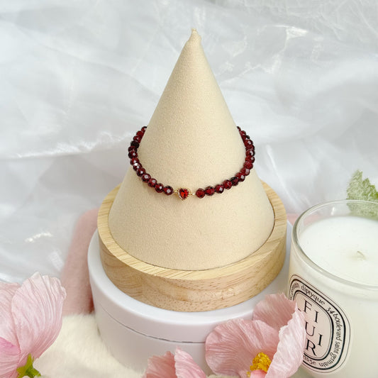 CHARLOTTE in Faceted Garnet [WS: 13-17CM]