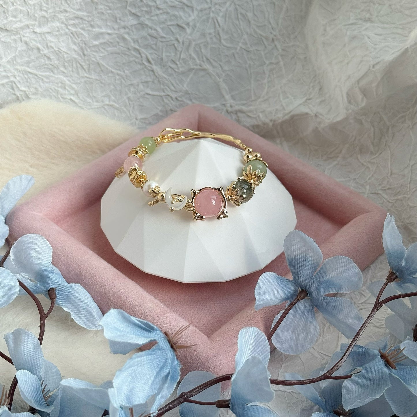 Bunny Eclipse in Rose Quartz, Green Phantom Quartz, Green Chalcedony, Freshwater Pearl, Mother of Pearl [WS: 14cm or 15cm]