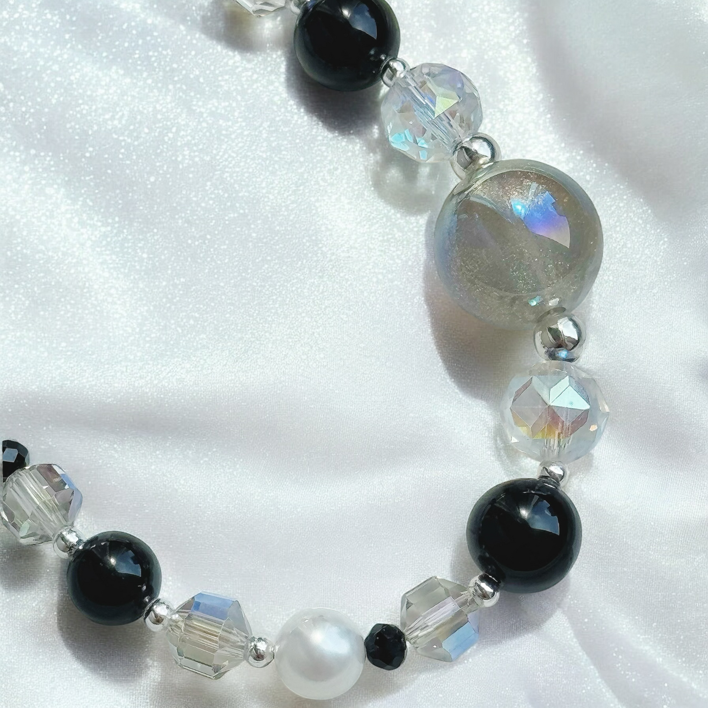 V2 Sugar Coco in Black Obsidian and Faux Pearl