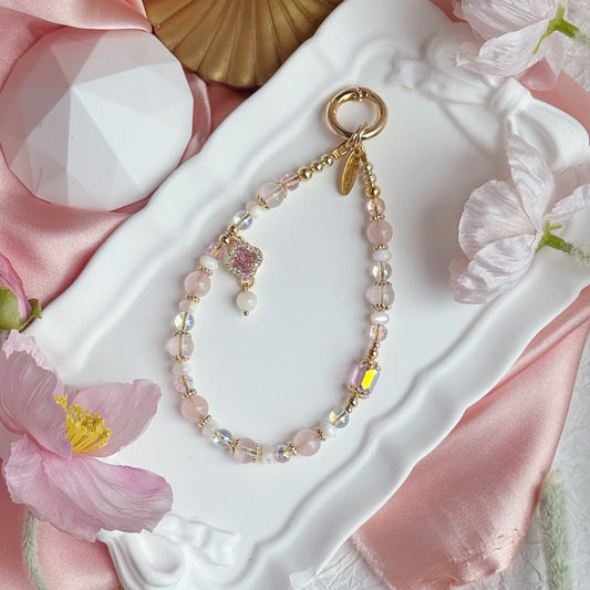 [Mini: 13cm] Sweet Airi in Rose Quartz and White Trochus Shell