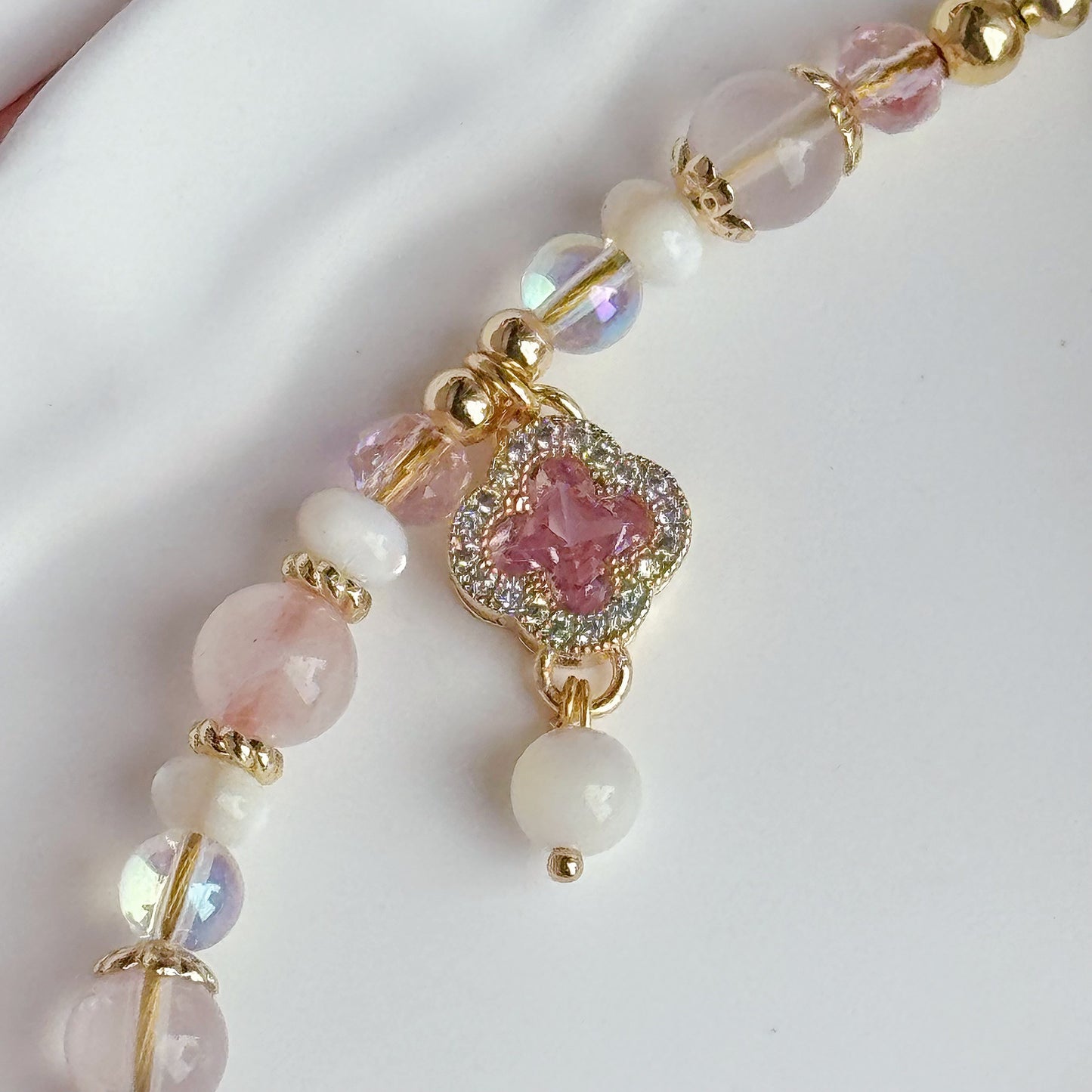 [Mini: 13cm] Sweet Airi in Rose Quartz and White Trochus Shell